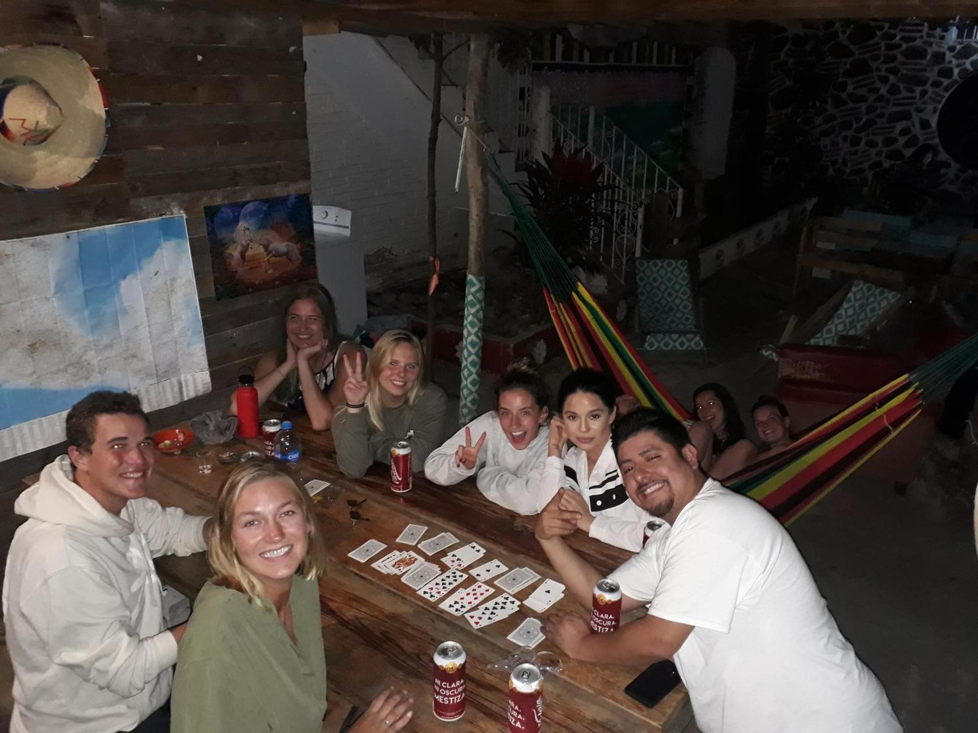 El Sunset Hostel ปูแอร์โตบาญาร์ตา ภายนอก รูปภาพ