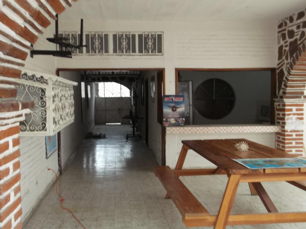 El Sunset Hostel ปูแอร์โตบาญาร์ตา ภายนอก รูปภาพ